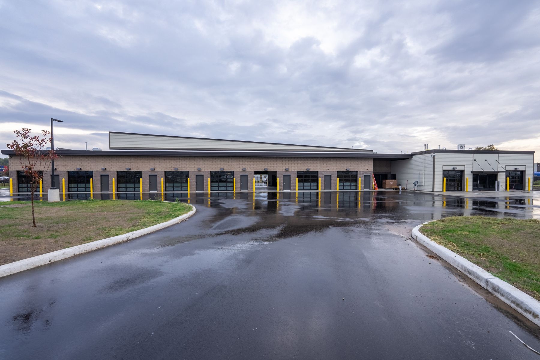 South Bend Airport Quick-Turn in South Bend, IN - Airports project by R. Yoder Construction